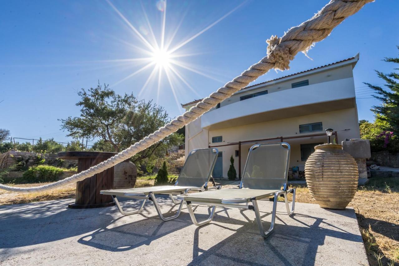 Seafront Studio With Direct Beach Access Koroni  Ngoại thất bức ảnh