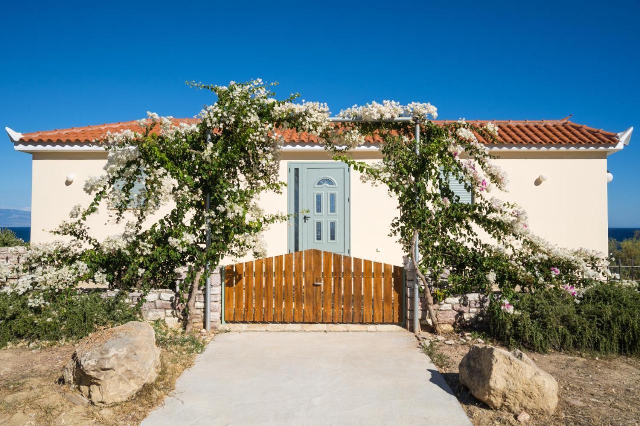 Seafront Studio With Direct Beach Access Koroni  Ngoại thất bức ảnh