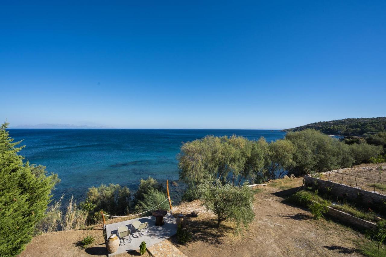 Seafront Studio With Direct Beach Access Koroni  Ngoại thất bức ảnh