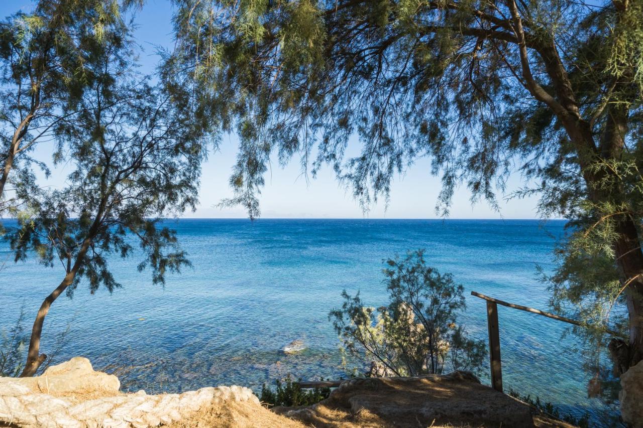 Seafront Studio With Direct Beach Access Koroni  Ngoại thất bức ảnh