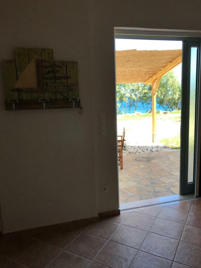 Seafront Studio With Direct Beach Access Koroni  Ngoại thất bức ảnh
